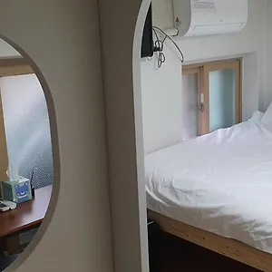 https://stayinn-myeongdong-guesthouse-foreigners-only.hotels-seoul.net